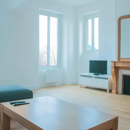 Grand 2p Vue Seine *